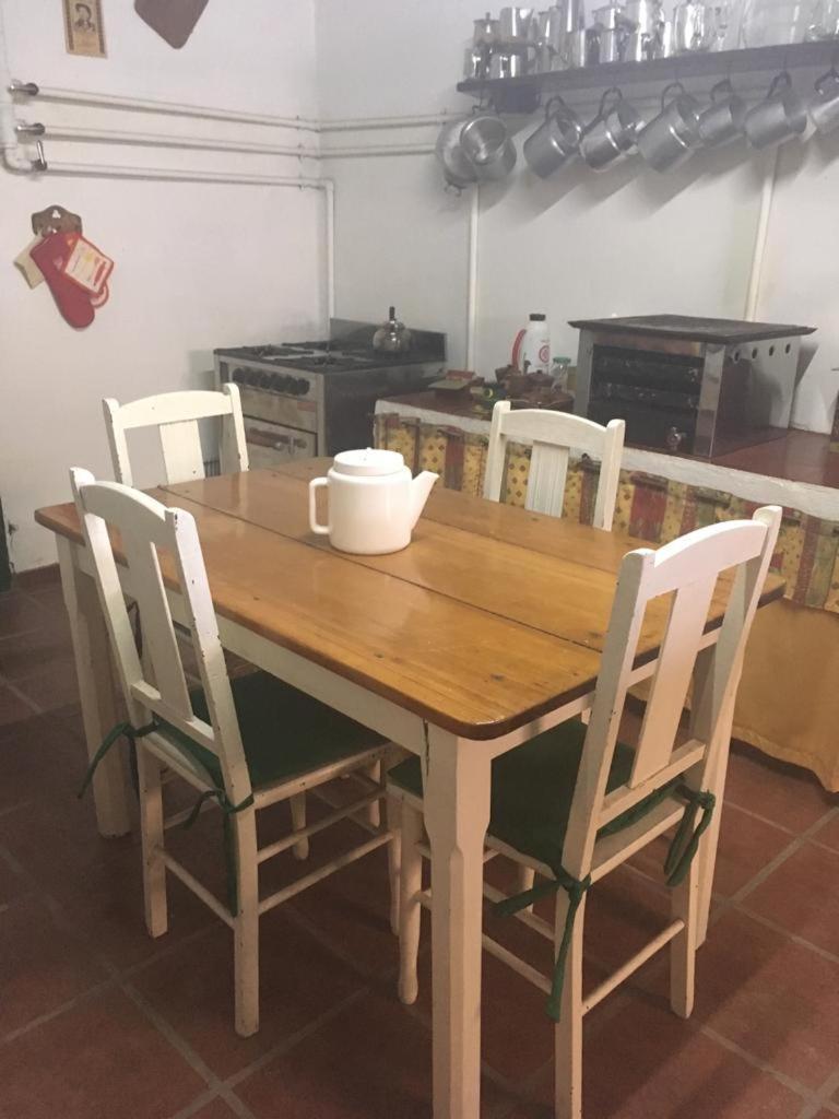 Hosteria La Primavera Mina Clavero Luaran gambar